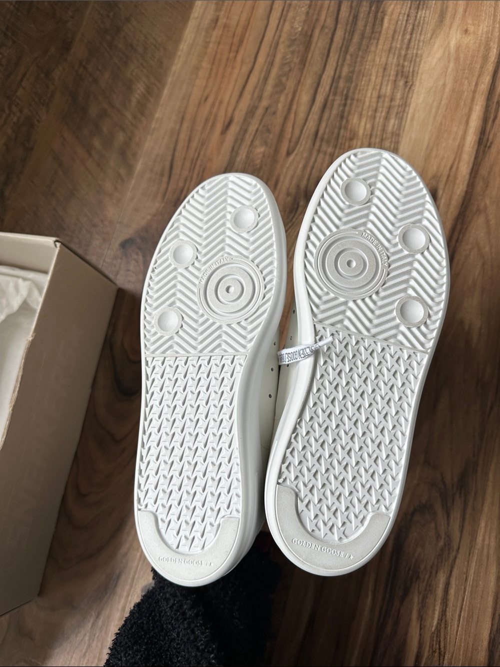 Golden Goose White Leather Sneakers with Silver Crystal Star Accent - Picture 14 of 14